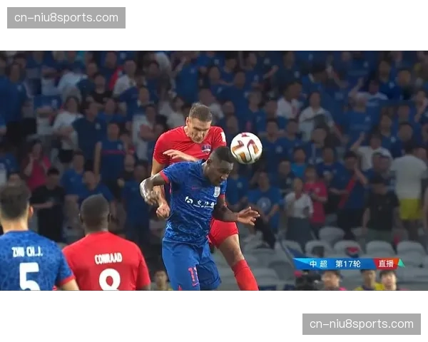 云南玉昆攻防转换节奏 叶楚贵右路起球助攻奥斯卡破门
